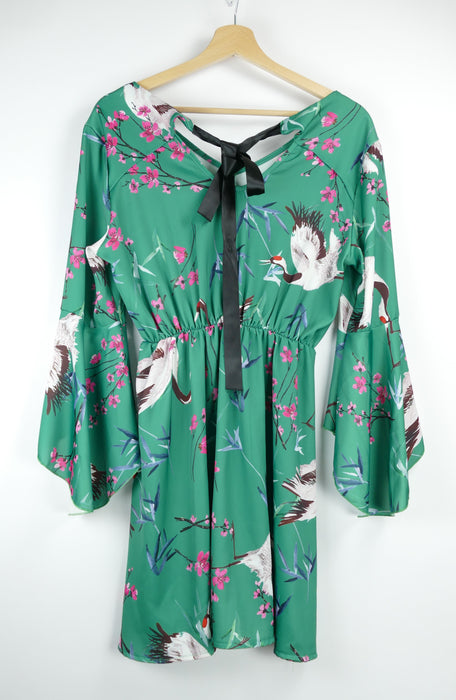 Grünes Damen Sommerkleid, Gr. 40, NEW COLLECTION