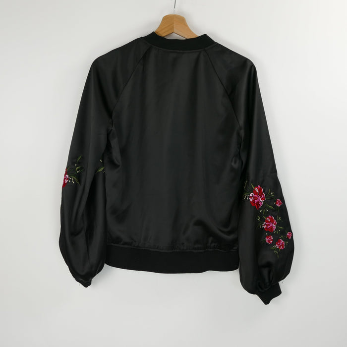 Schwarze Jacke mit Blumenmuster, Gr. S, Y.A.S