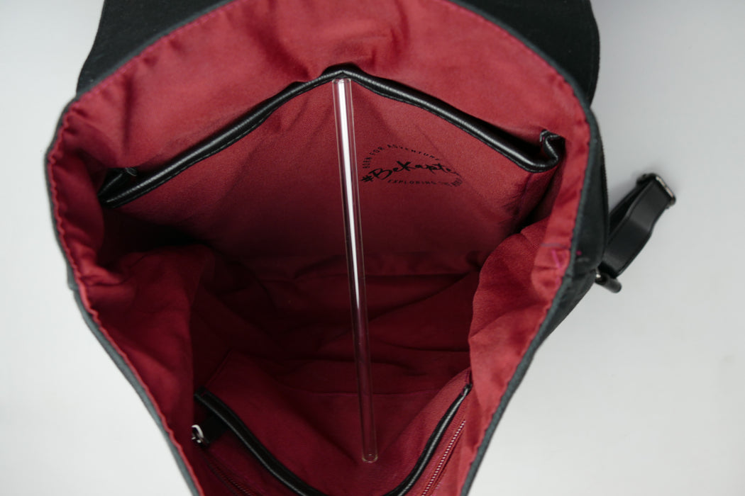 Schwarzer Rucksack, KAPTEN & SON