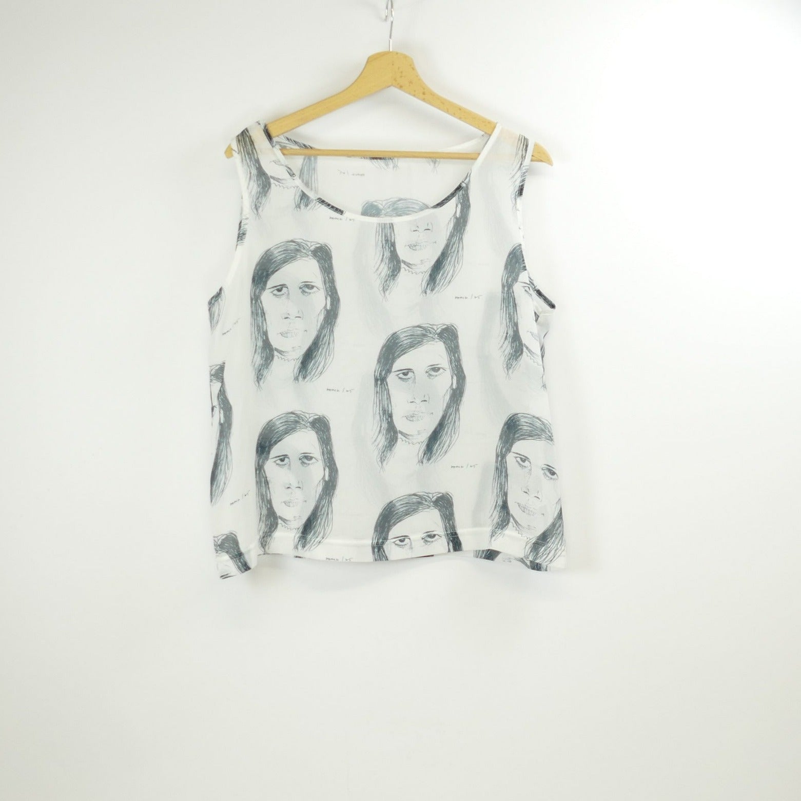 Weisse Bluse, Gr. XS/S, American Apparel